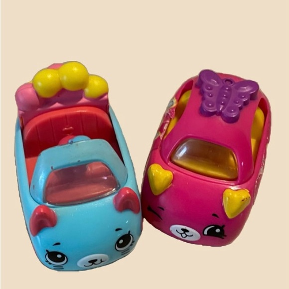 Assorted Animals & Characters - Picture 12 of 16